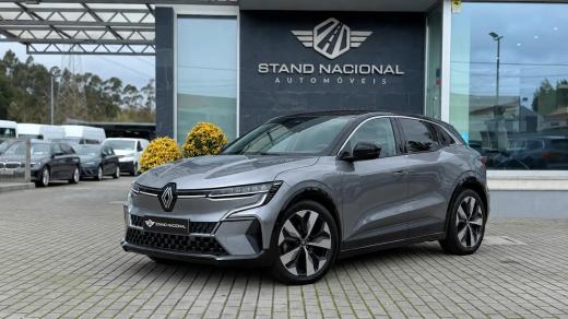 renault-megane-e-tech-2022-eletrico-0cc