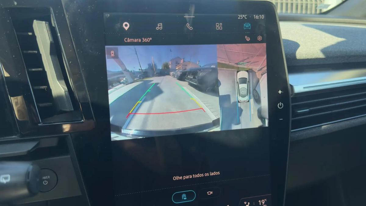 renault-megane-e-tech-2022-eletrico-0cc