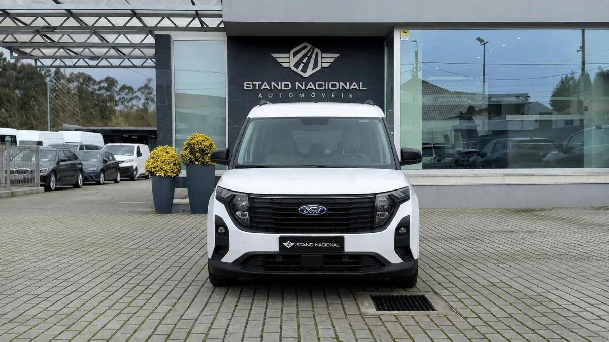 ford-tourneo-courier-2025-gasolina-998cc