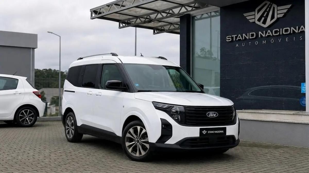 ford-tourneo-courier-2025-gasolina-998cc