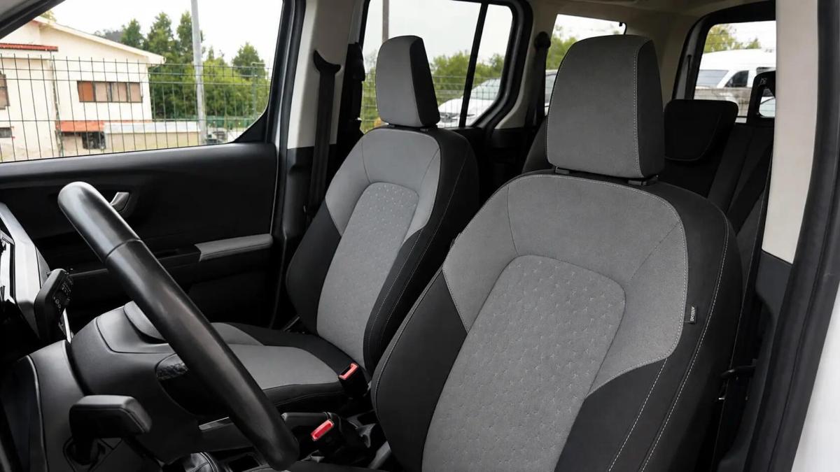 ford-tourneo-courier-2025-gasolina-998cc