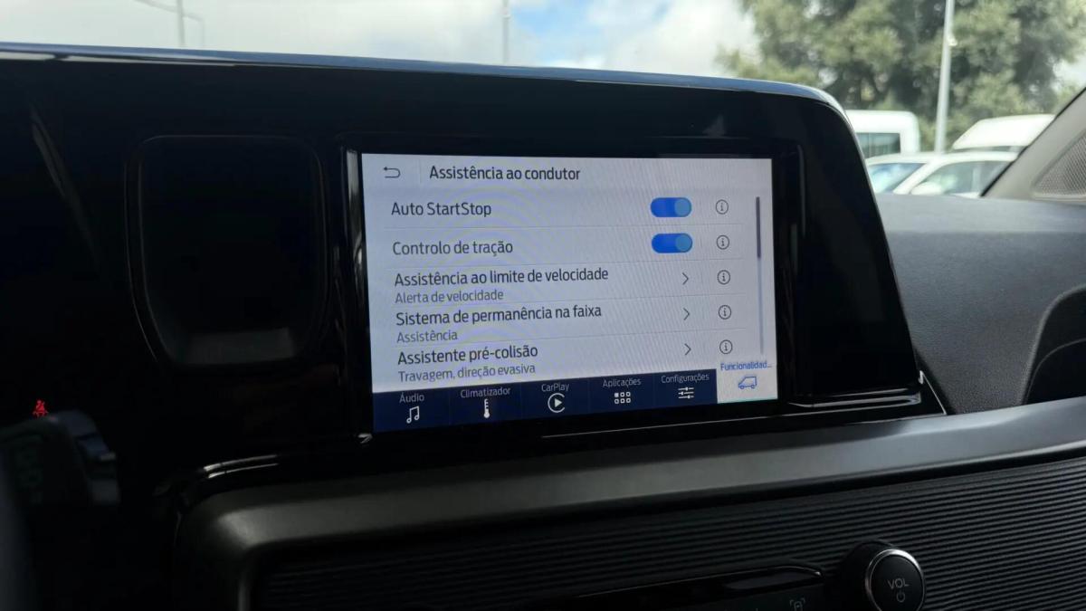 ford-tourneo-courier-2025-gasolina-998cc