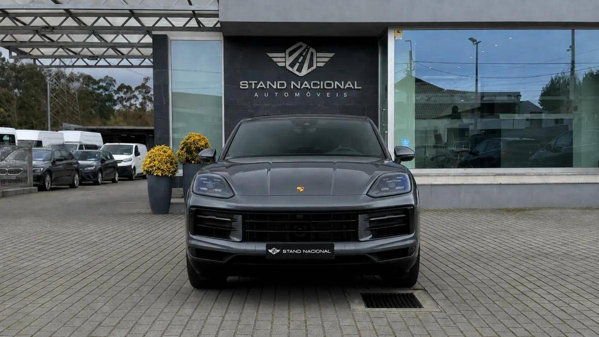 porsche-cayenne-2025-hibrido-a-gasolina-2995cc