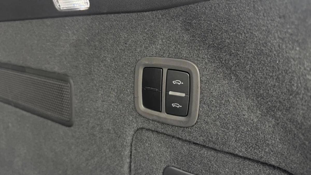 porsche-cayenne-2025-hibrido-a-gasolina-2995cc