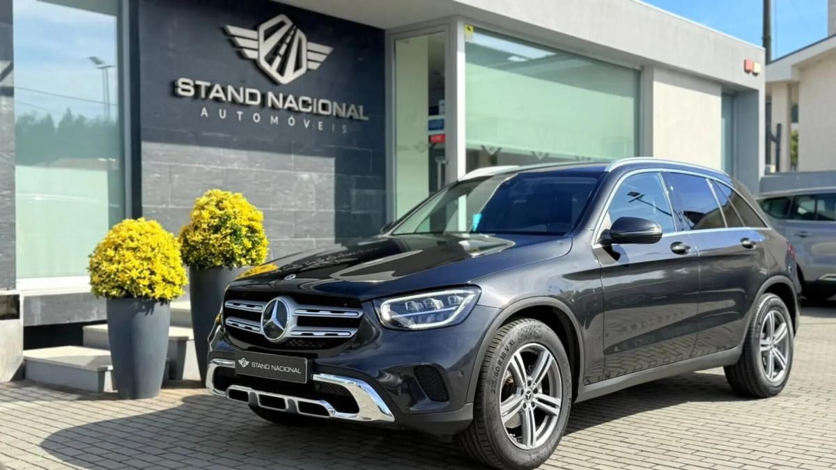 mercedes-benz-glc-200-d-2022-diesel-1950cc