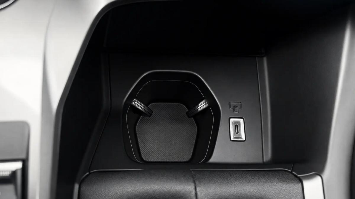 peugeot-308-2024-gasolina-1199cc