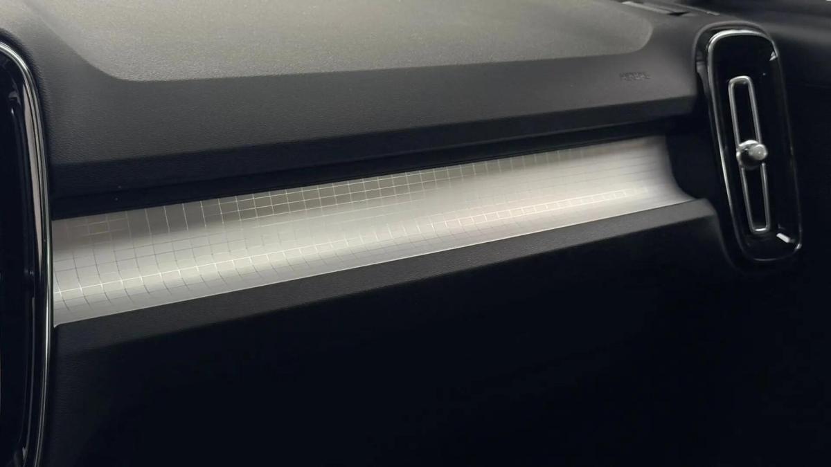 volvo-xc40-2021-gasolina-1477cc