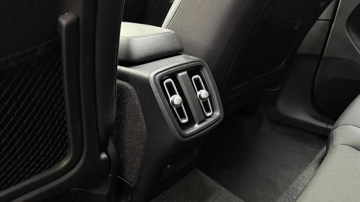 volvo-xc40-2021-gasolina-1477cc
