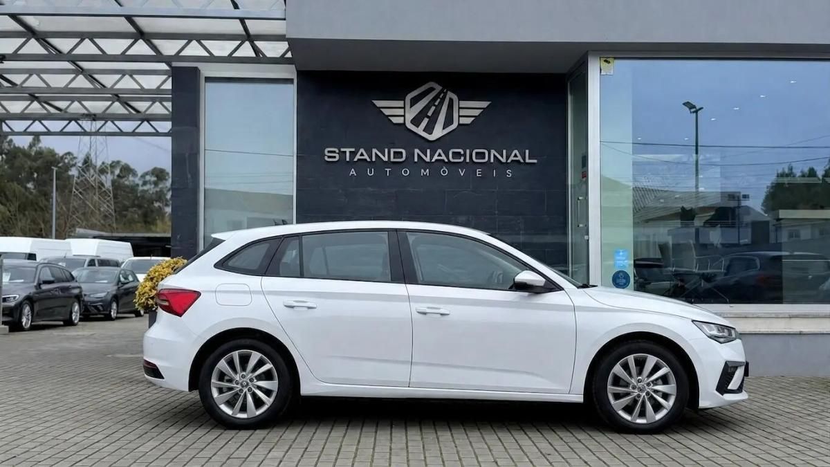 skoda-scala-2025-gasolina-999cc