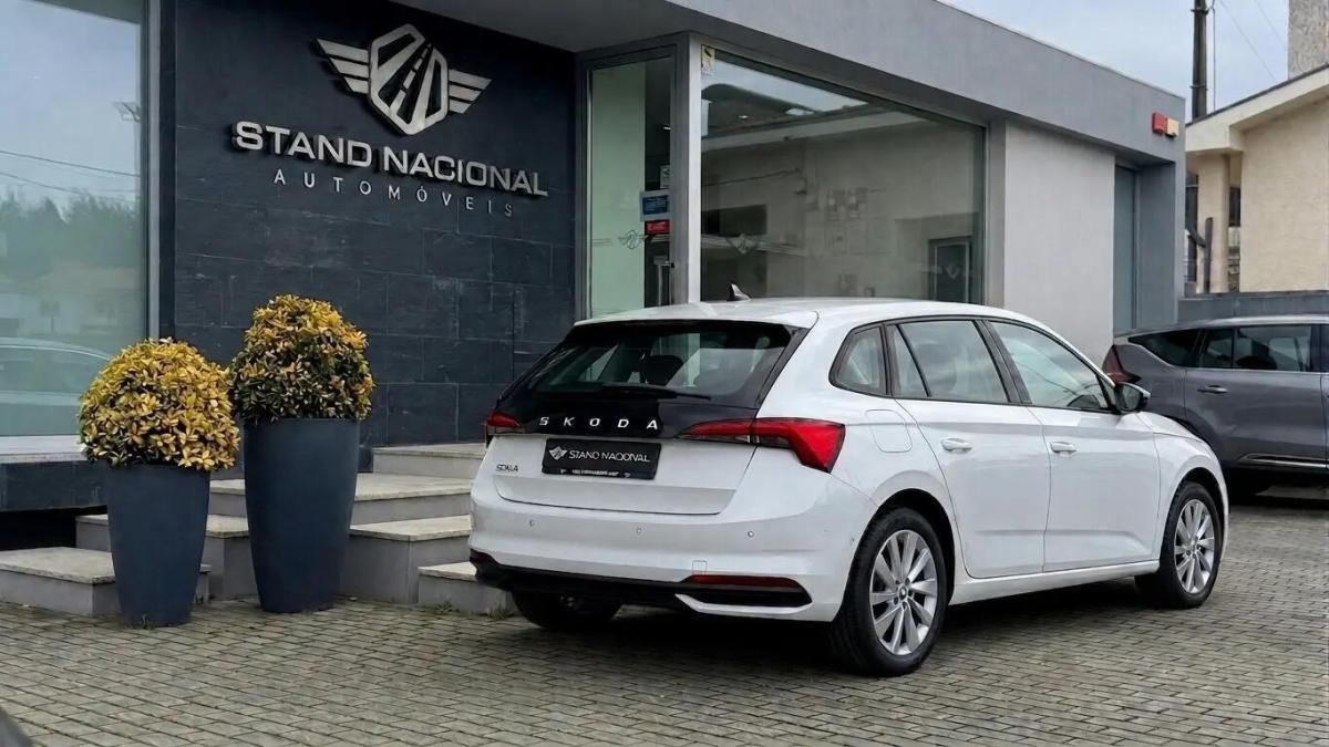 skoda-scala-2025-gasolina-999cc