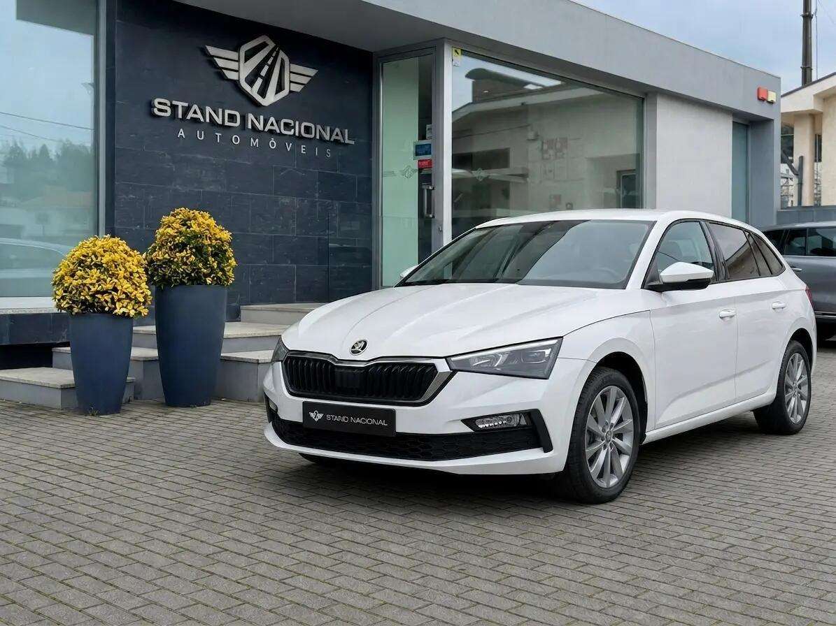 skoda-scala-2025-gasolina-999cc