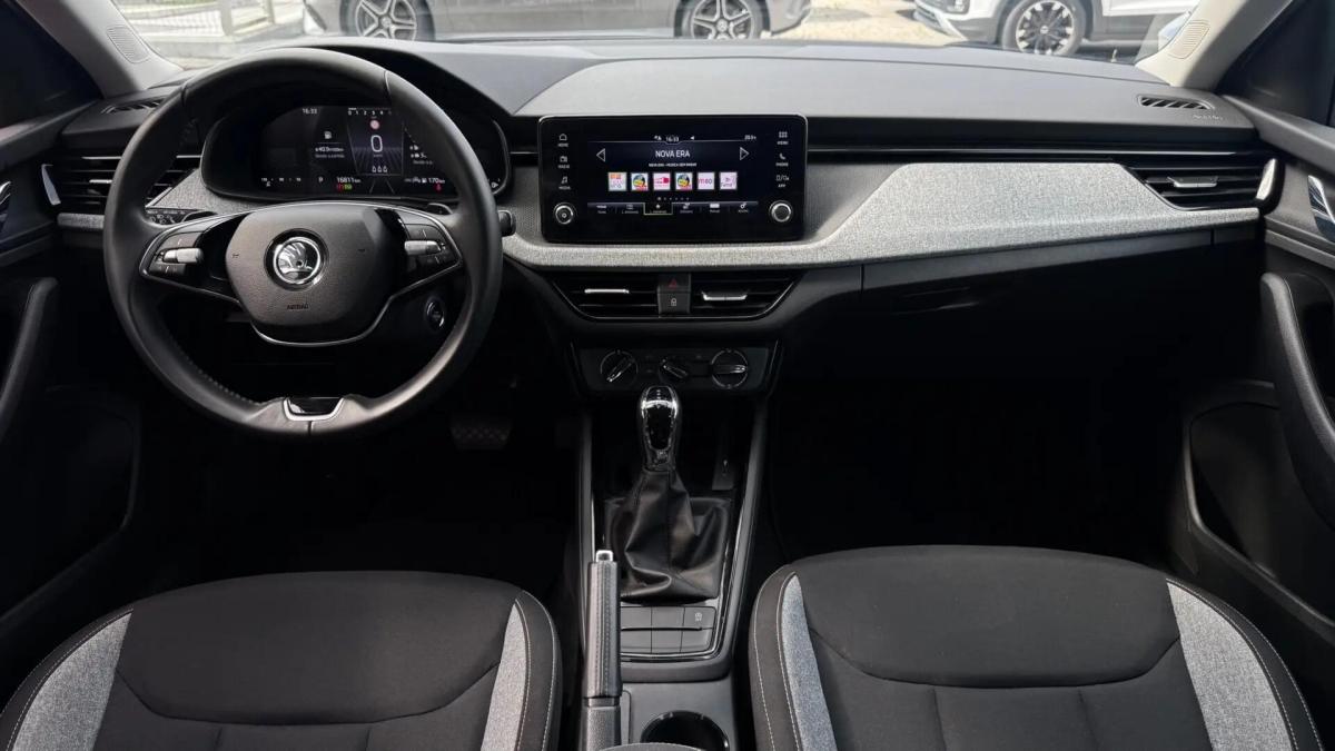 skoda-scala-2025-gasolina-999cc