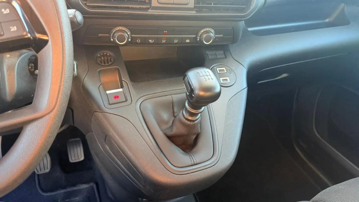 fiat-doblo-2025-diesel-1499cc