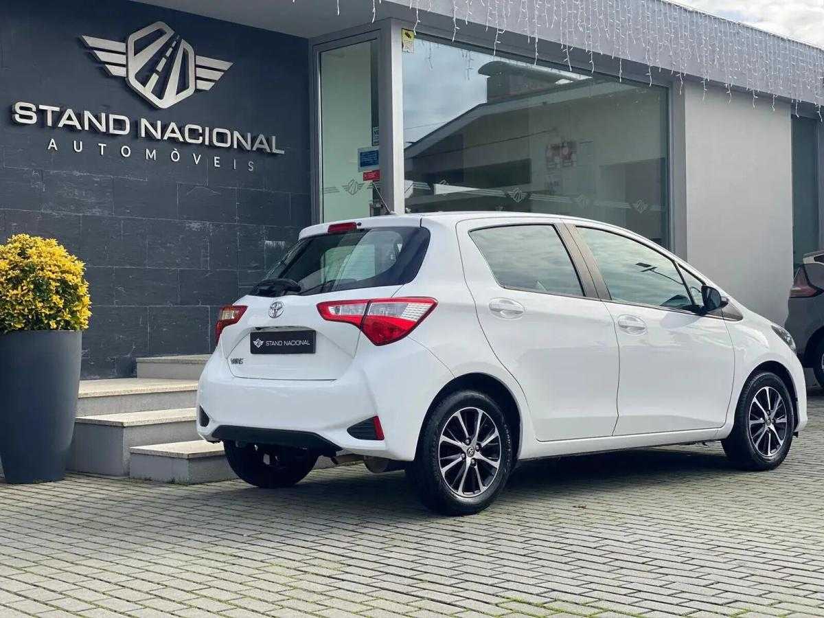 toyota-yaris-2020-gasolina-998cc