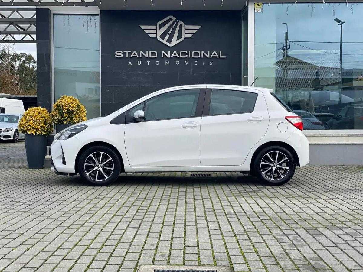 toyota-yaris-2020-gasolina-998cc