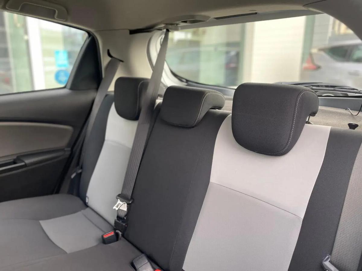 toyota-yaris-2020-gasolina-998cc