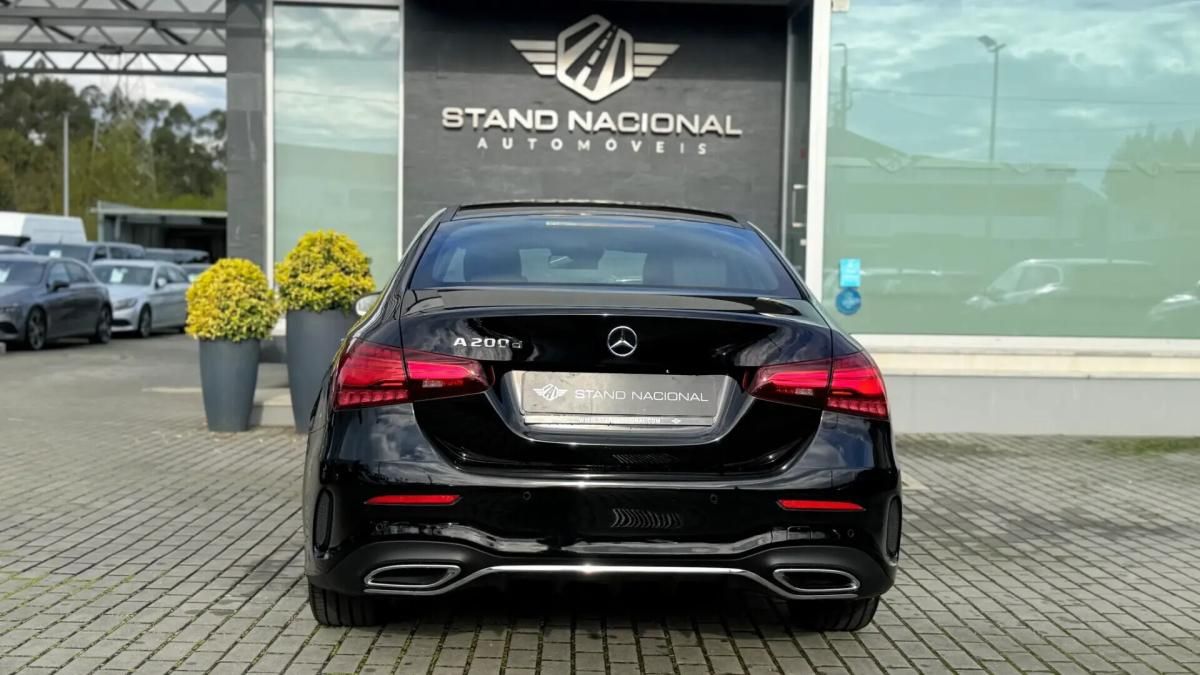 mercedes-benz-classe-a-a-200-limousine-premiun-auto-7g-amg-163-cv-2023-diesel-1950cc
