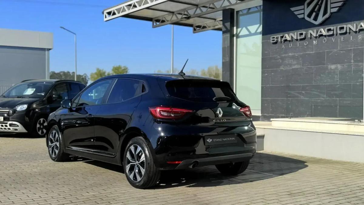 renault-clio-2023-gpl-999cc