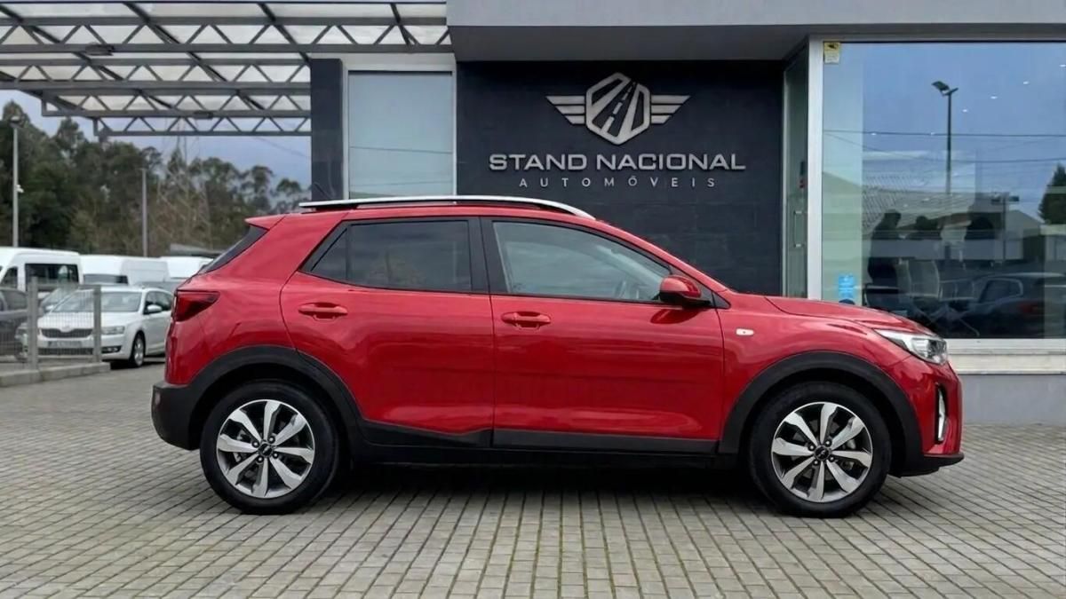 kia-stonic-2025-gasolina-1197cc