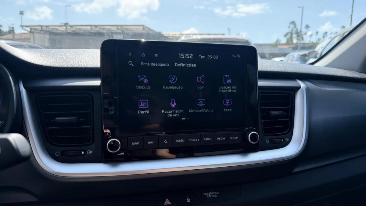 kia-stonic-2025-gasolina-1197cc