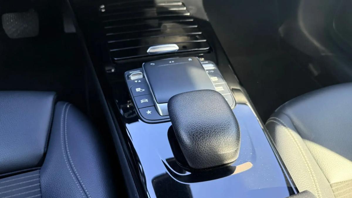 mercedes-benz-cla-180-d-blueefficiency-shooting-brake-2022-diesel-1950cc