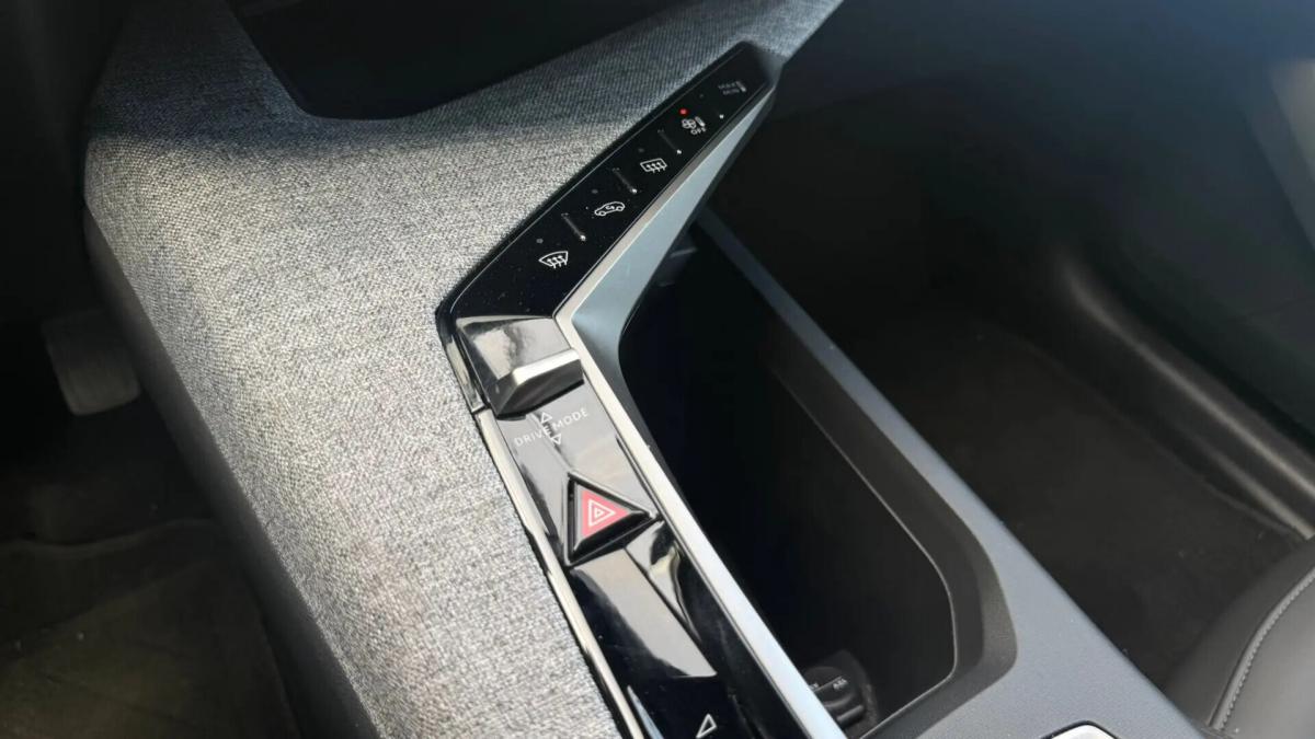 peugeot-3008-2025-gasolina-1199cc
