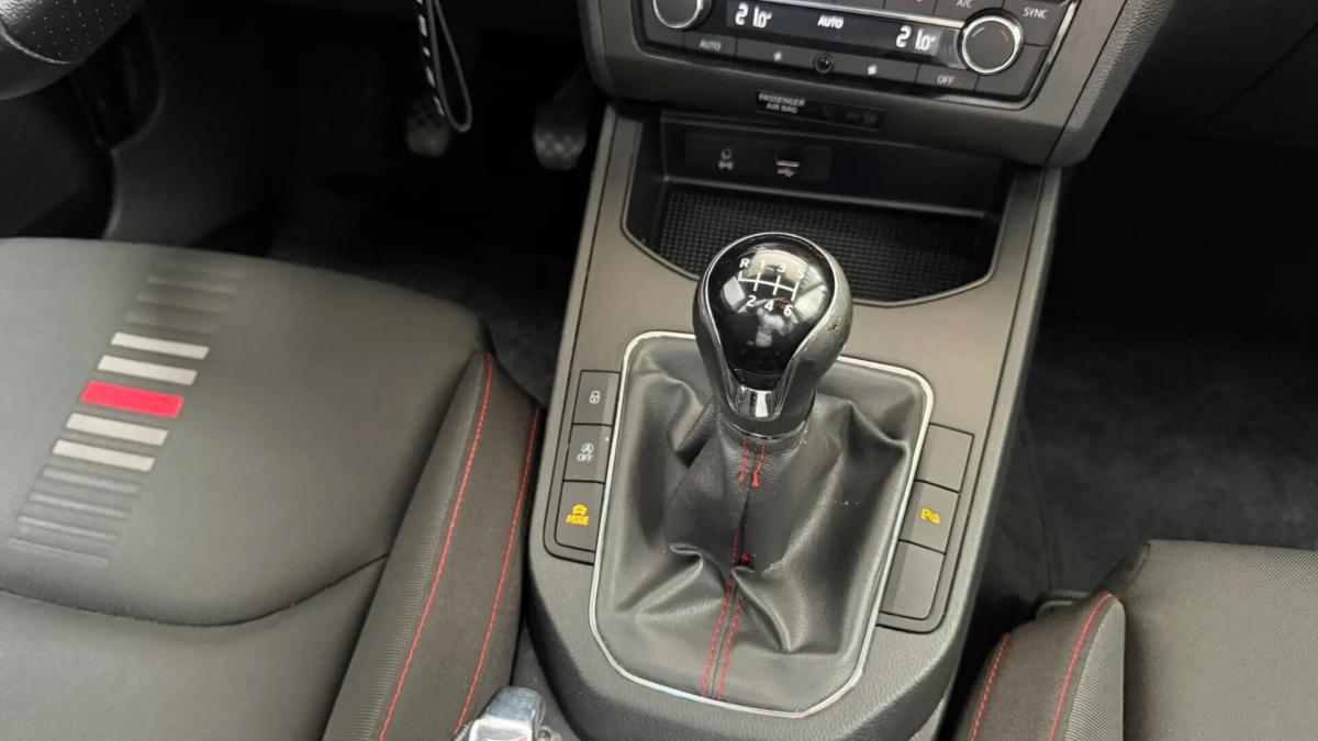 seat-ibiza-2018-diesel-1598cc
