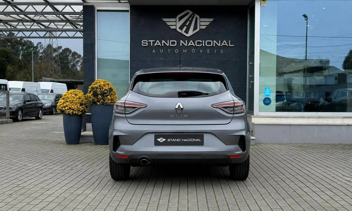 renault-clio-2024-gasolina-999cc