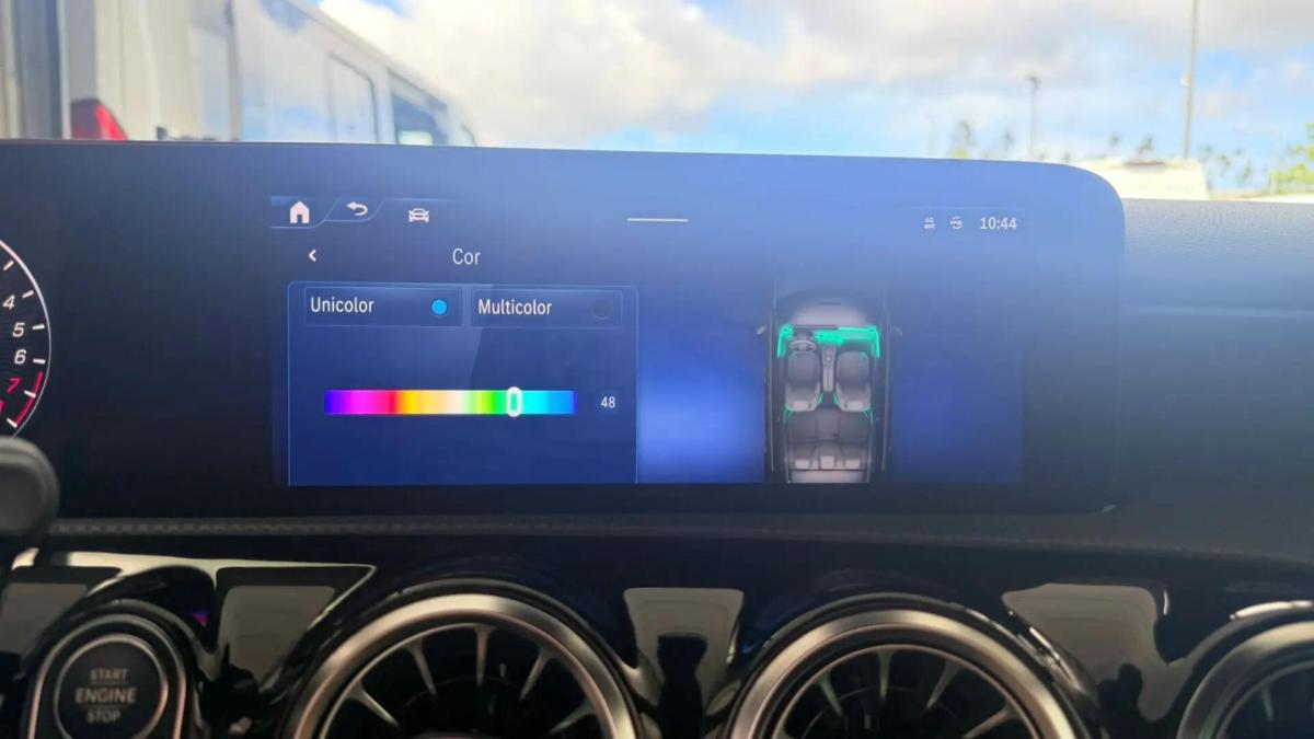 mercedes-benz-classe-a-a-250-e-2023-hibrido-a-gasolina-1332cc
