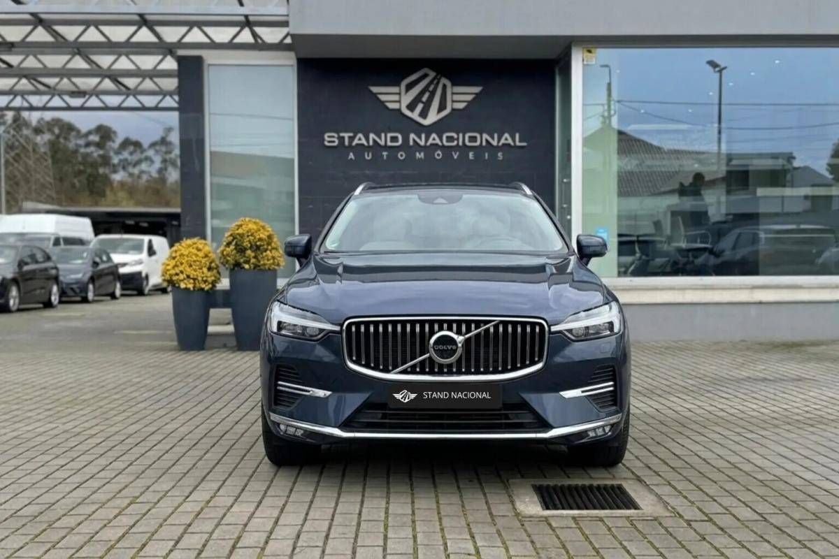 volvo-xc60-2022-hibrido-a-gasolina-1969cc