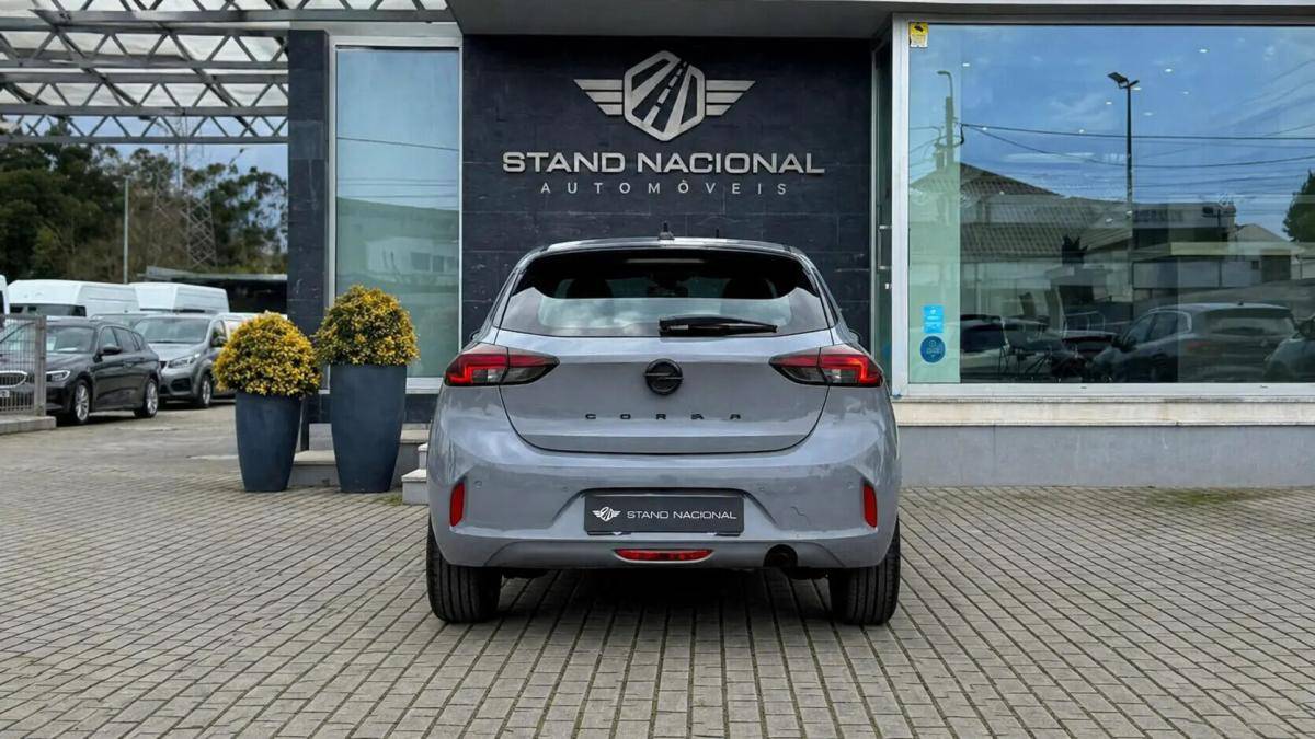 opel-corsa-2025-gasolina-1199cc