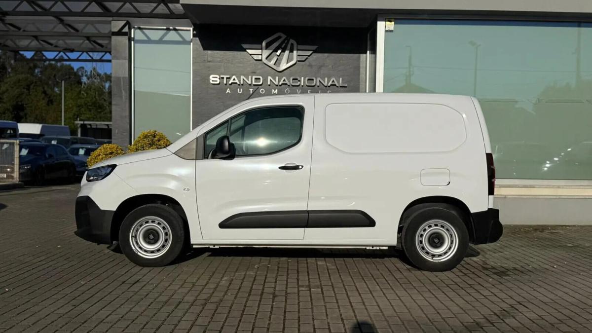 fiat-doblo-2025-diesel-1499cc
