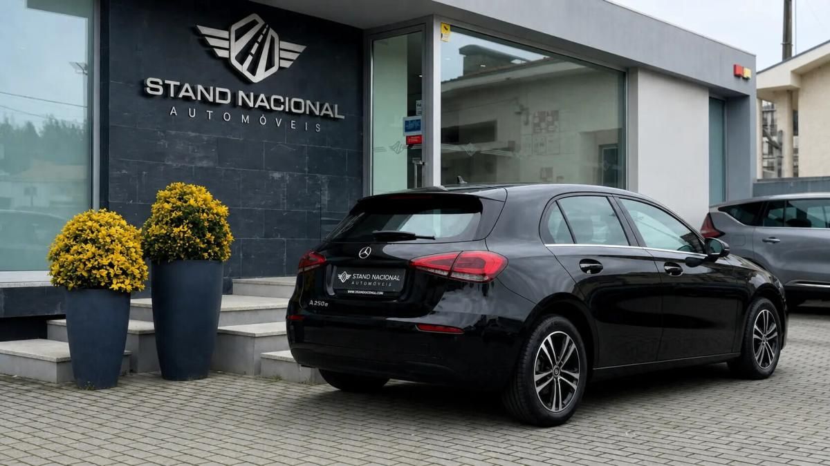mercedes-benz-classe-a-a-250-e-2024-hibrido-a-gasolina-1332cc