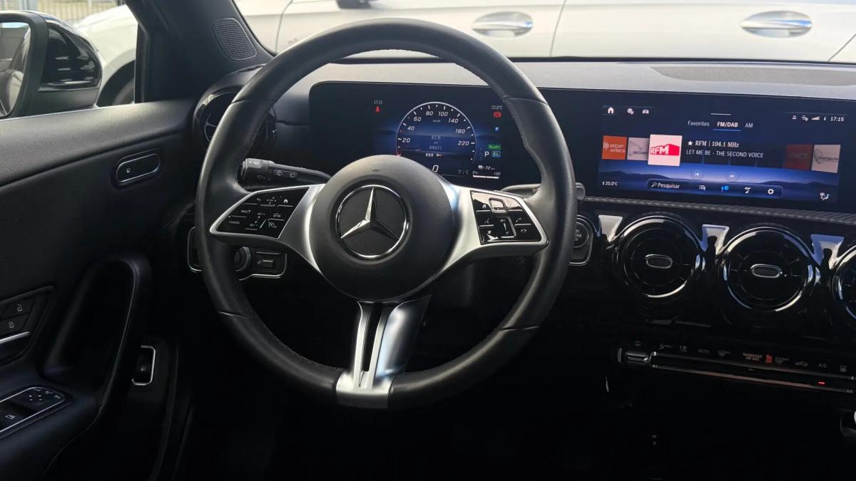 mercedes-benz-classe-a-a-250-e-2024-hibrido-a-gasolina-1332cc