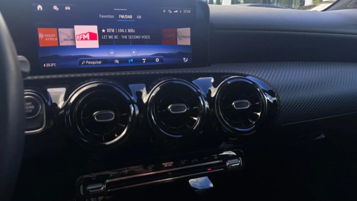 mercedes-benz-classe-a-a-250-e-2024-hibrido-a-gasolina-1332cc