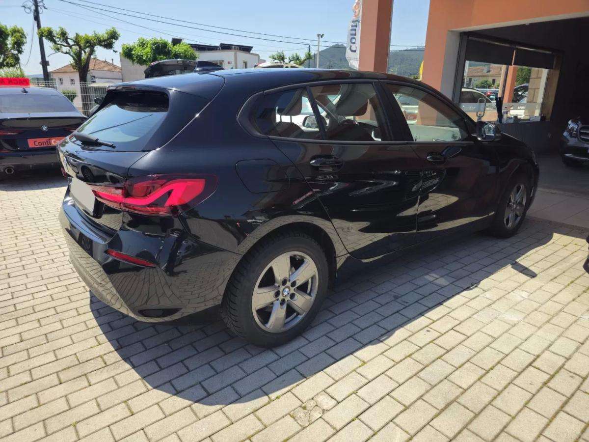 bmw-serie-1-2021-diesel-1496cc