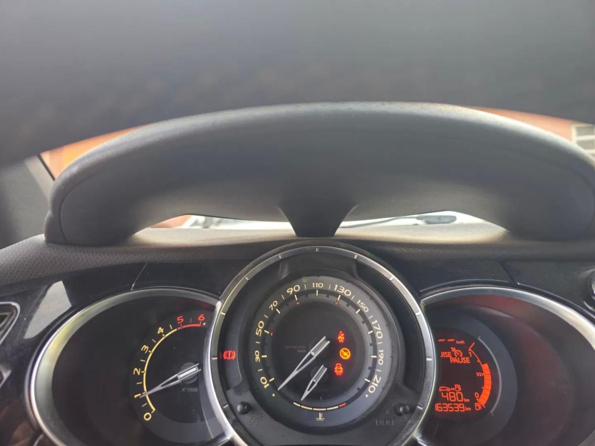 citroen-ds3-2011-diesel-1560cc