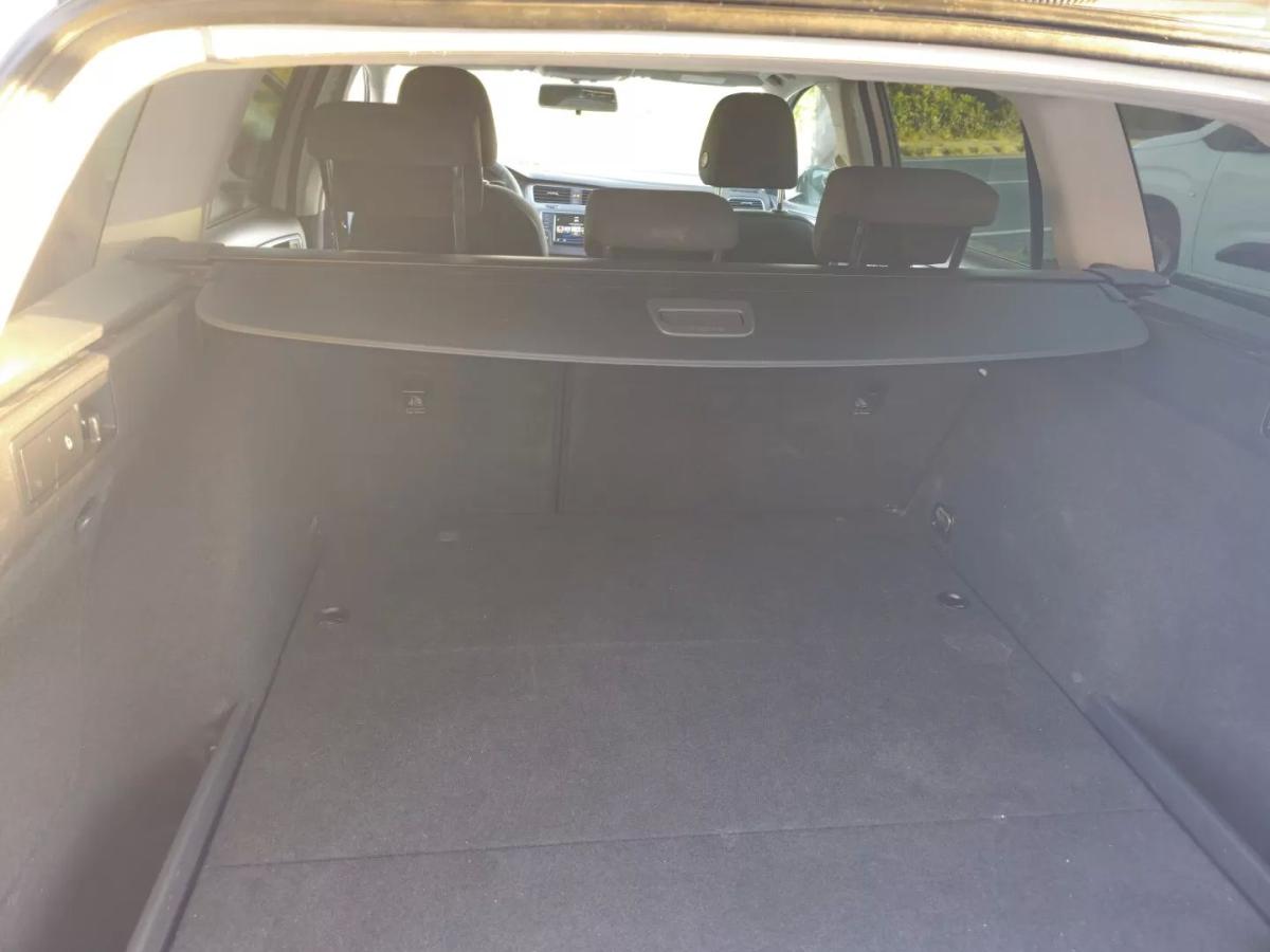 volkswagen-golf-variant-2016-diesel-1598cc