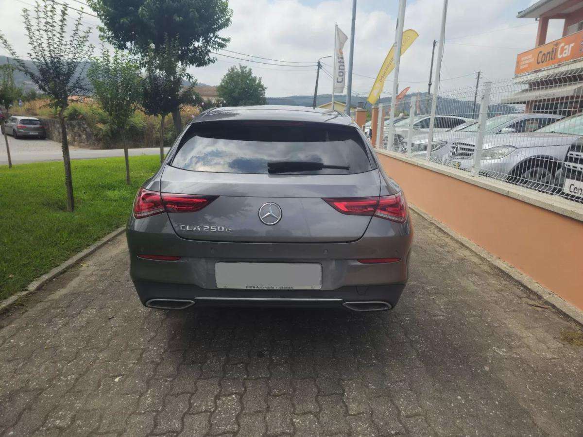 mercedes-benz-cla-2021-hibrido-1332cc