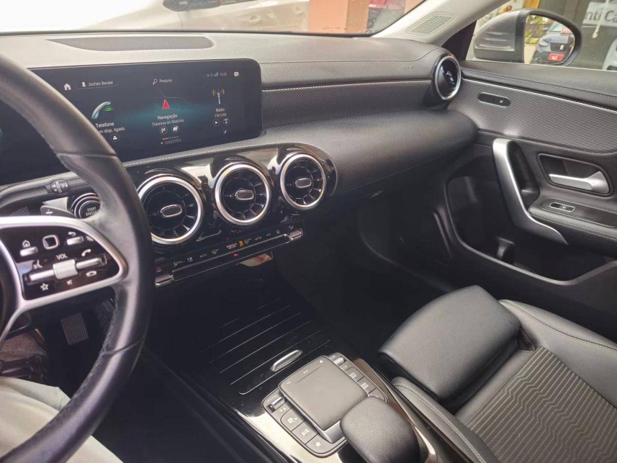 mercedes-benz-cla-2021-hibrido-1332cc