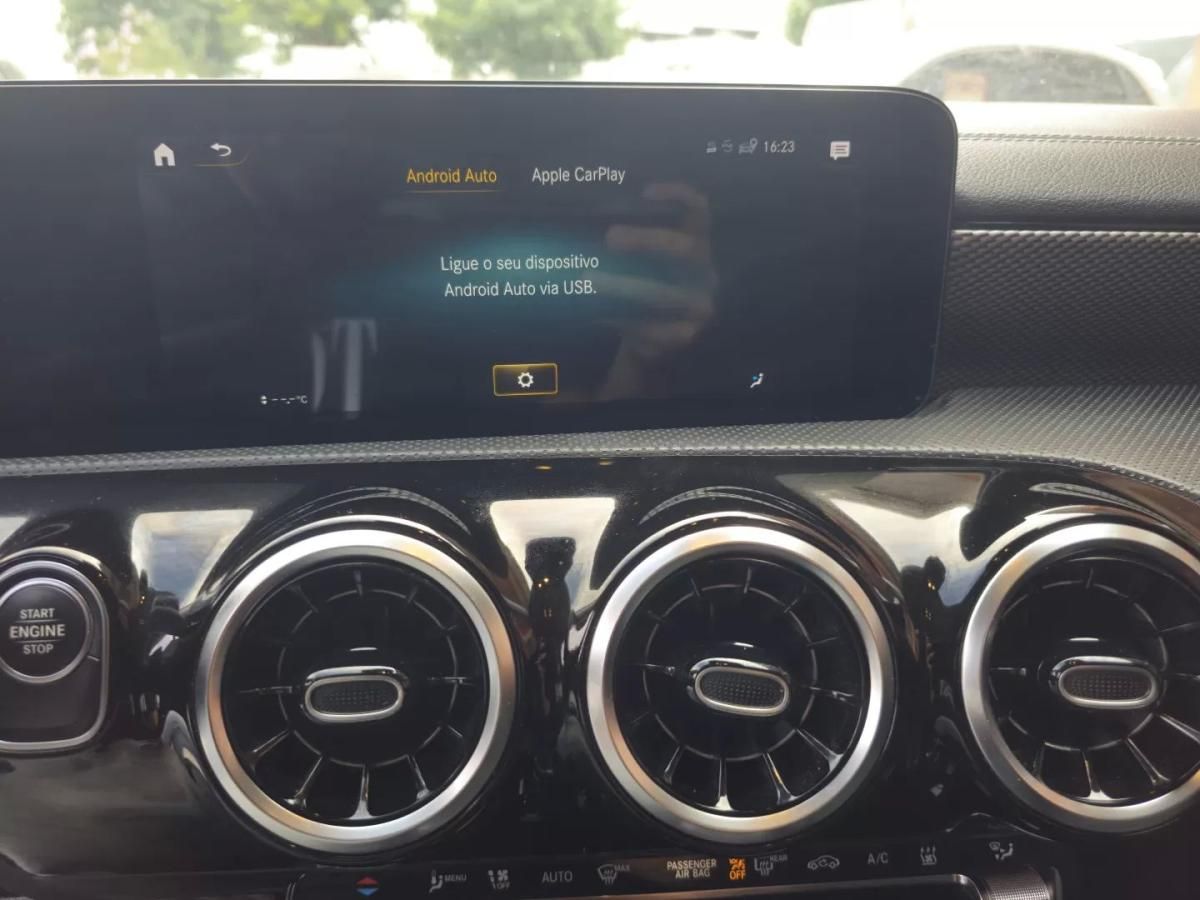 mercedes-benz-cla-2021-hibrido-1332cc