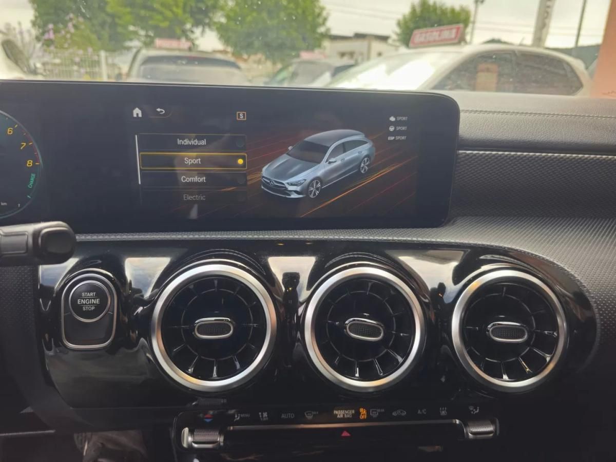 mercedes-benz-cla-2021-hibrido-1332cc