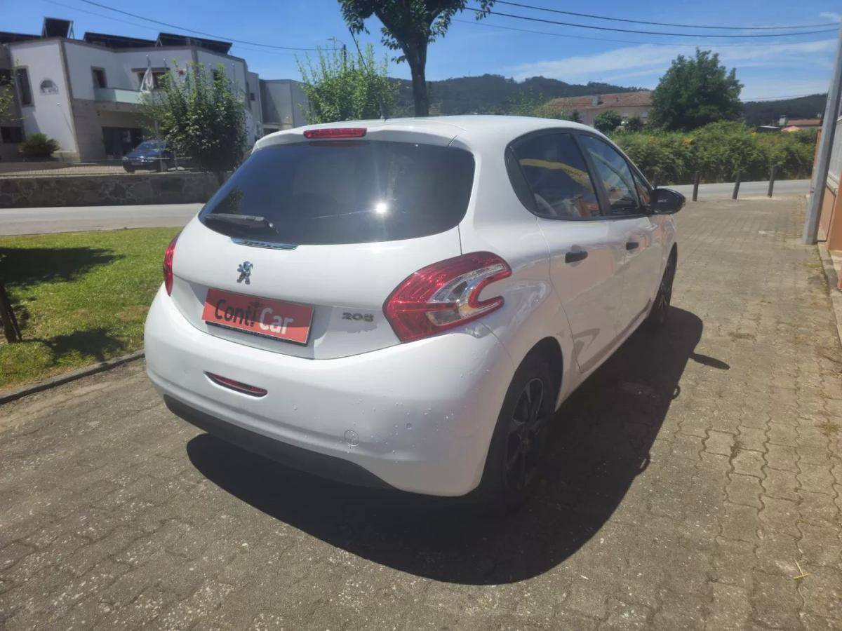 peugeot-208-2012-diesel-1398cc