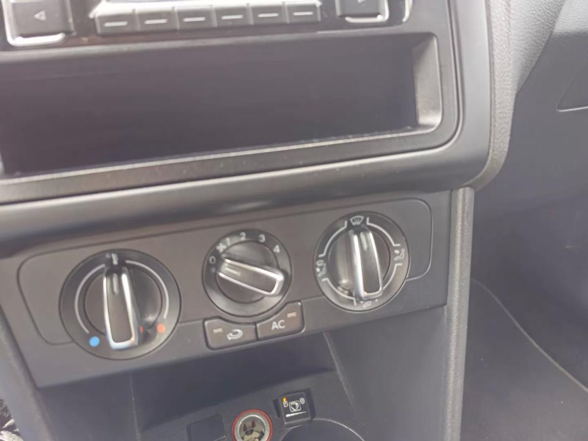 volkswagen-polo-2014-gasolina-1197cc