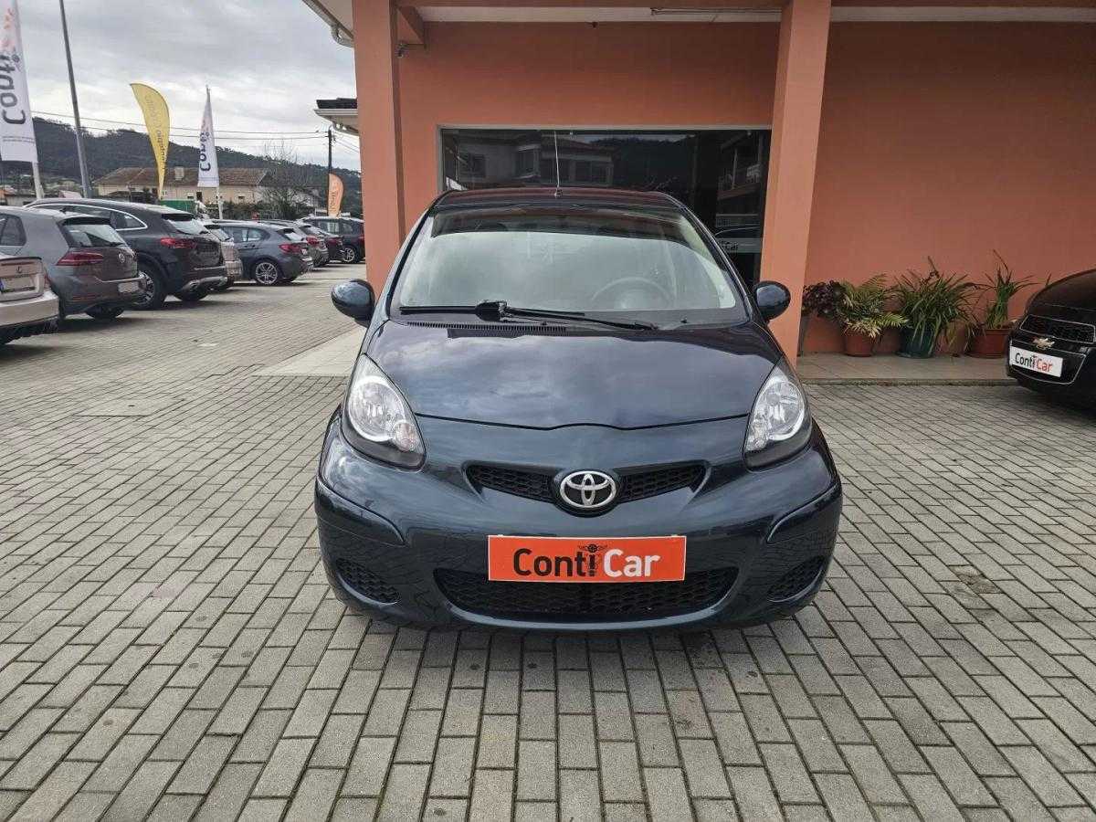 toyota-aygo-2011-gasolina-998cc
