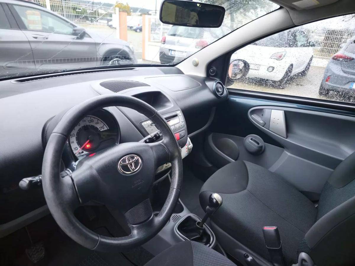 toyota-aygo-2011-gasolina-998cc