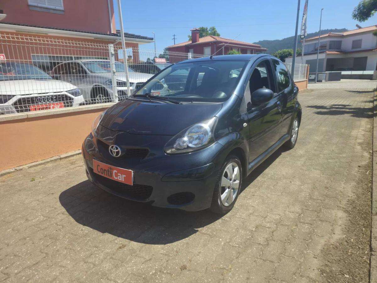 toyota-aygo-2011-gasolina-998cc