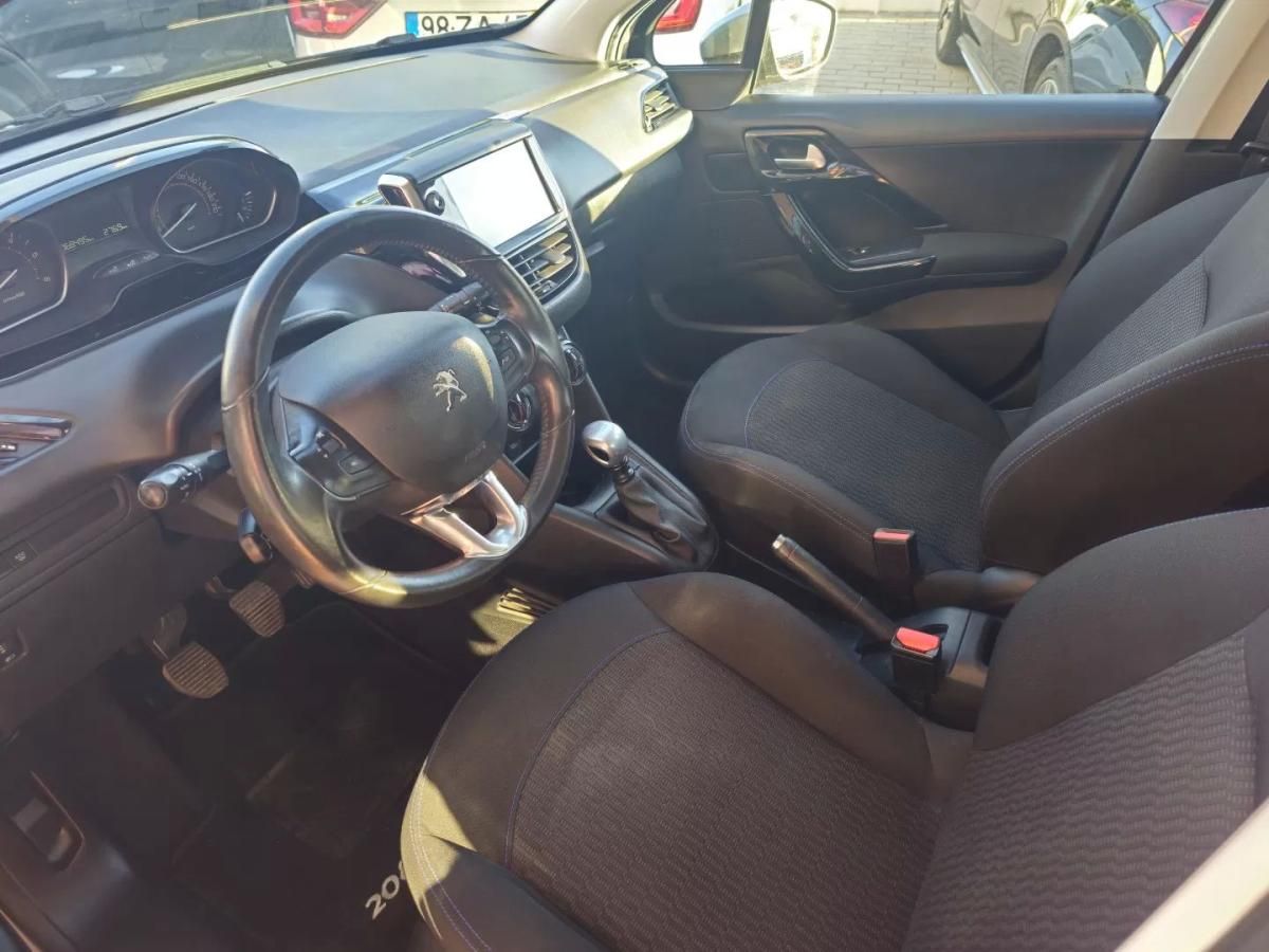 peugeot-208-2019-diesel-1499cc