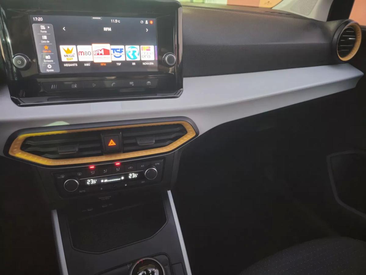 seat-arona-2024-gasolina-999cc