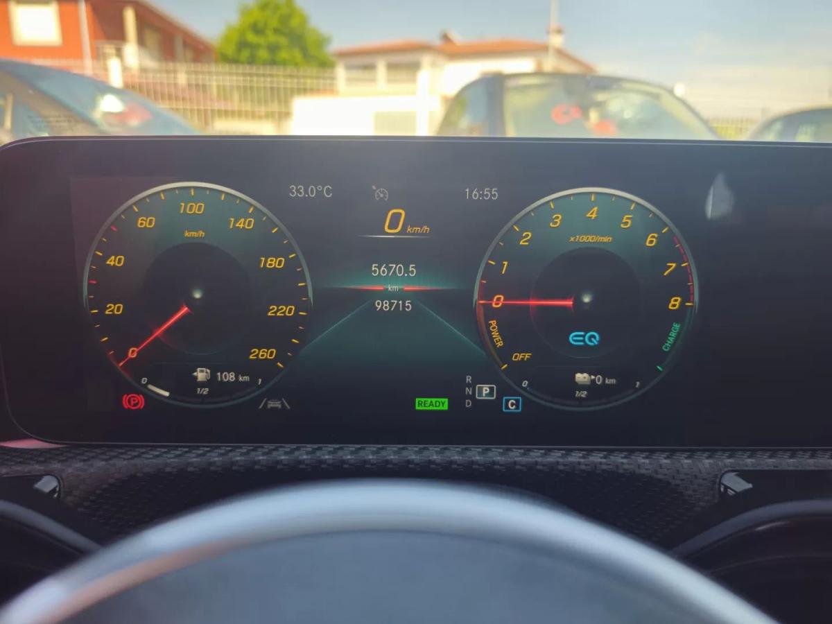mercedes-benz-classe-a-2022-hibrido-1400cc